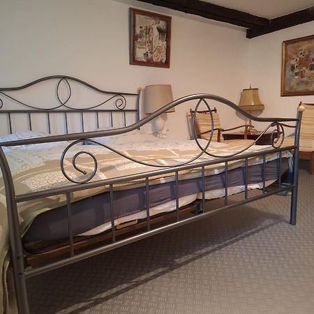 Schwarzwald Escape Guest House Gorwihl ภายนอก รูปภาพ