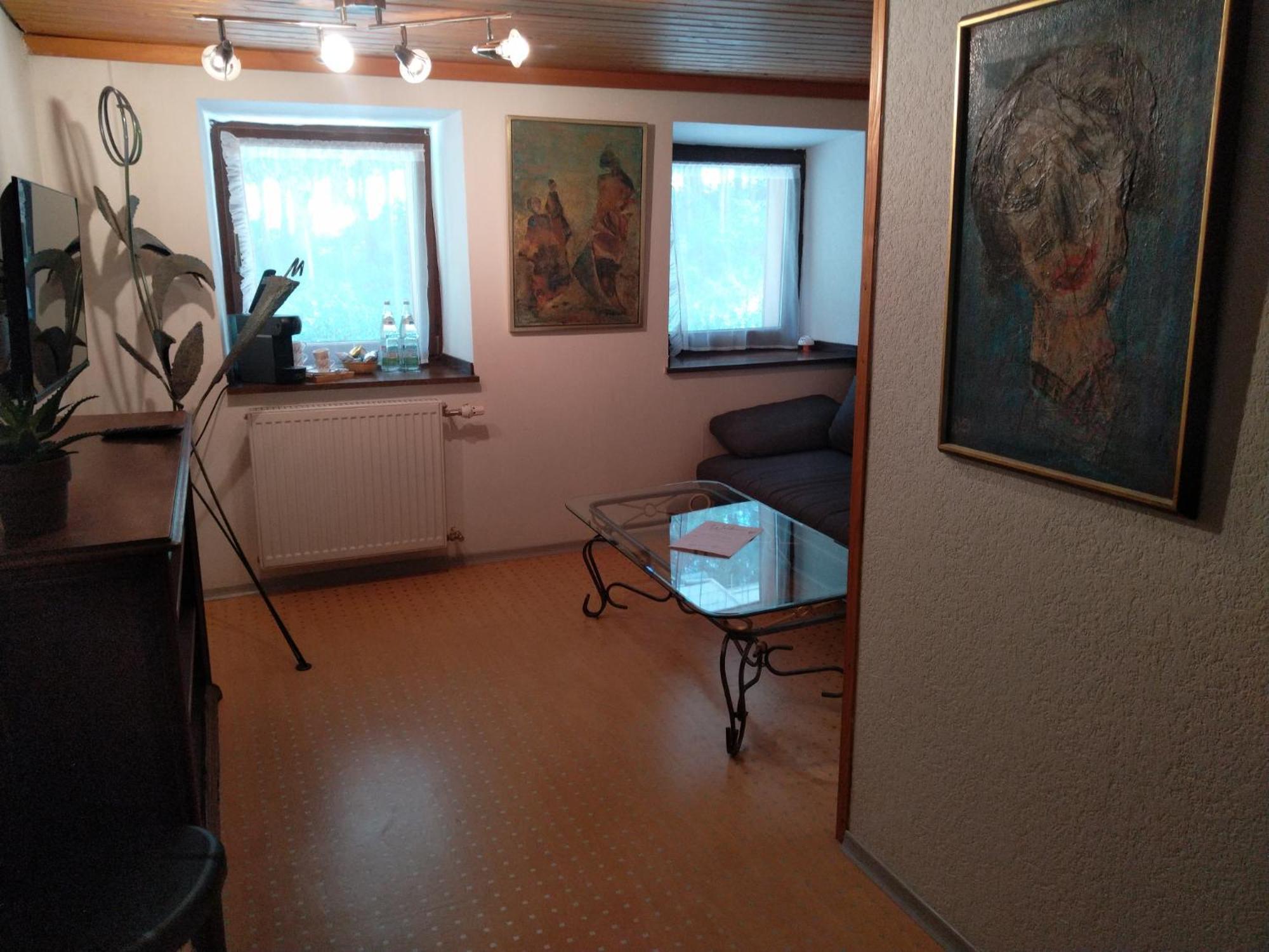 Schwarzwald Escape Guest House Gorwihl ภายนอก รูปภาพ
