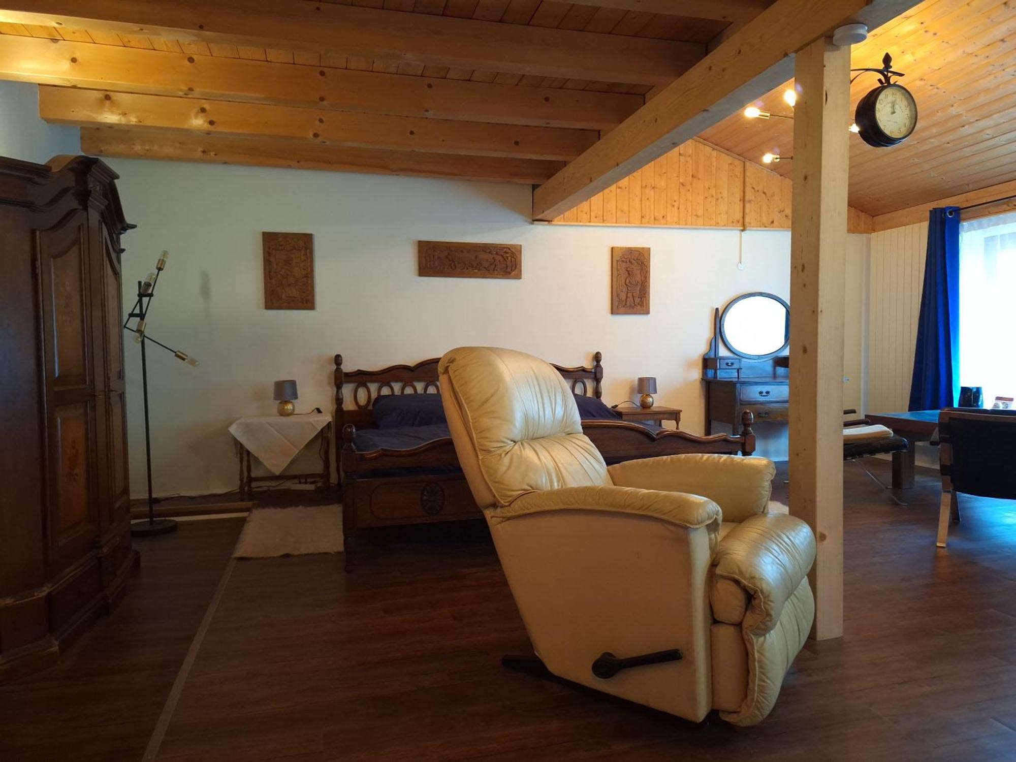 Schwarzwald Escape Guest House Gorwihl ภายนอก รูปภาพ