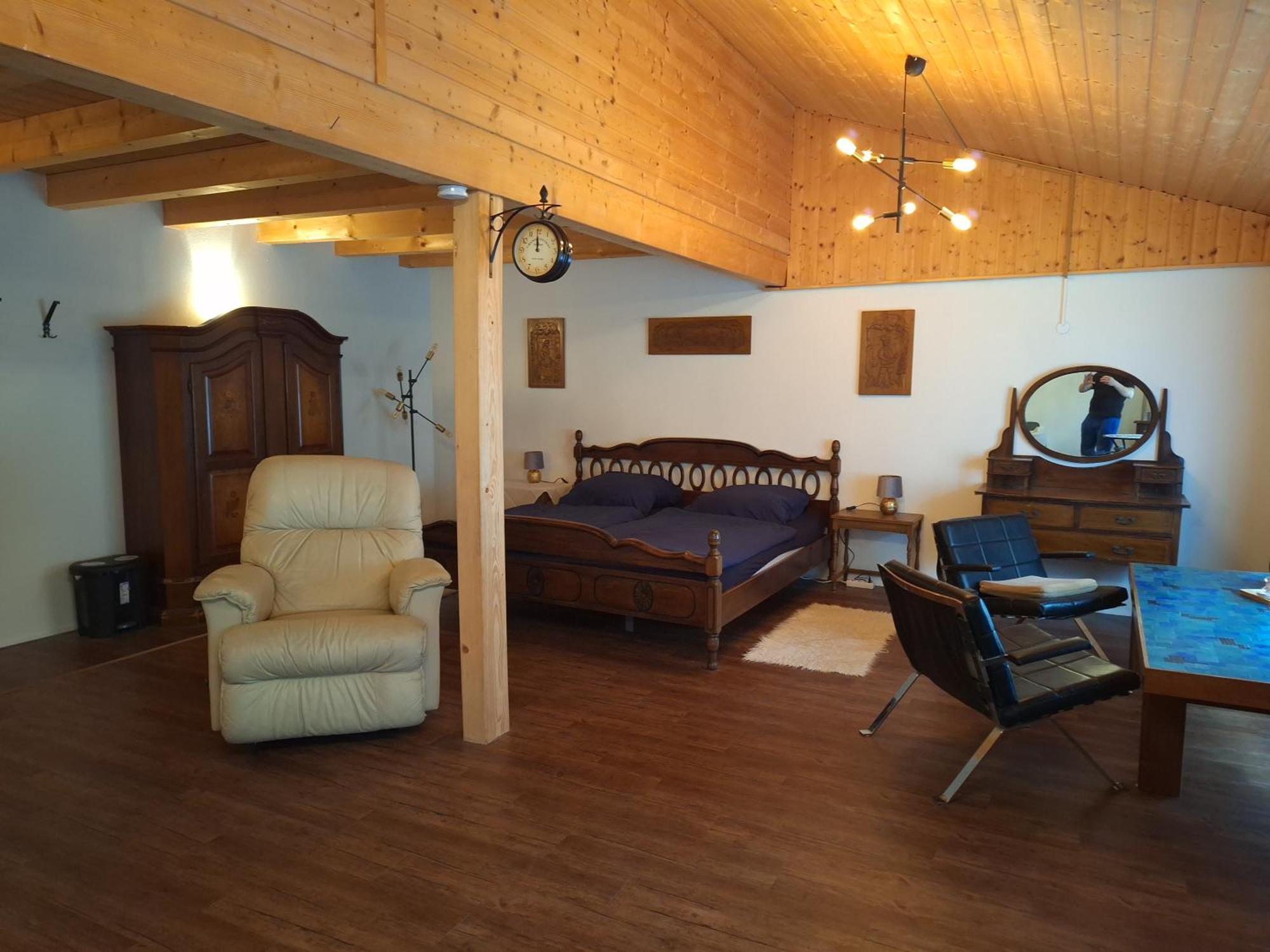 Schwarzwald Escape Guest House Gorwihl ภายนอก รูปภาพ